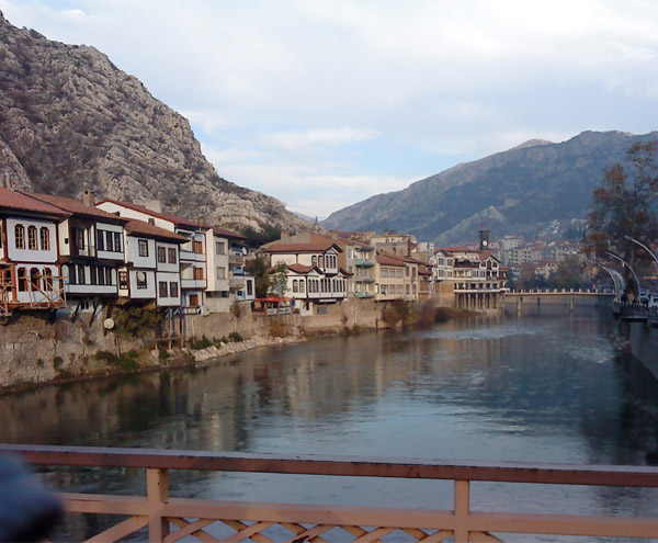 Yesilirmak_Kenari_Tarihi_Amasya_Evleri Yesilirmak_Kenari_Tarihi_Amasya_Evleri