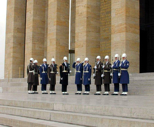 Anitkabir_ve_Mehmetcikler_Ankara Anitkabir_ve_Mehmetcikler_Ankara
