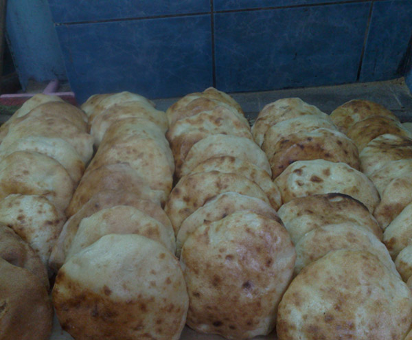 Halebi_Ekmek_Hatay_Ne_Nerede_Yenir Halebi_Ekmek_Hatay_Ne_Nerede_Yenir