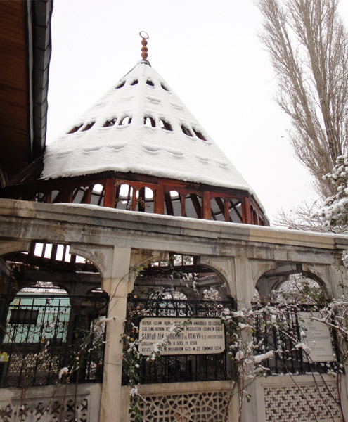 Selcuklu_Sultanlarinin_Hocasi_Sadrettin_Konevi_Camii_Ve_Turbesi_Konya Selcuklu_Sultanlarinin_Hocasi_Sadrettin_Konevi_Camii_Ve_Turbesi_Konya