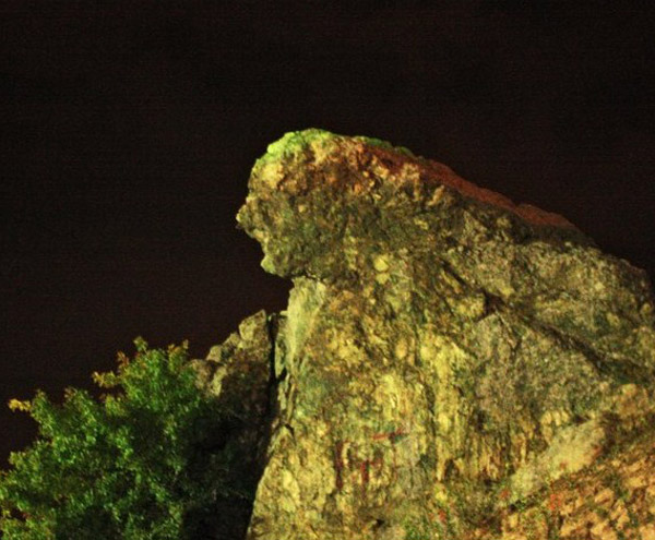 Aglayan_Kaya_Niobe_Manisa Aglayan_Kaya_Niobe_Manisa